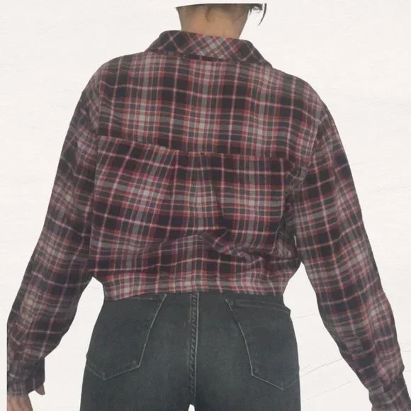 Cropped Flannel - Picture 2 of 2